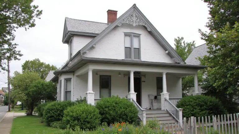 20 White House Exterior With Gray Trim for Subtle Style elegant gray trimmed exterior