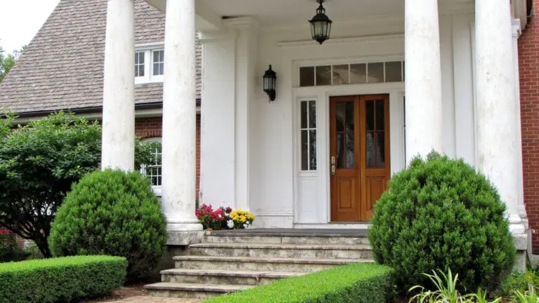 18 White House Exterior With Pillars That Look Grand and Elegant grand elegant white pillars